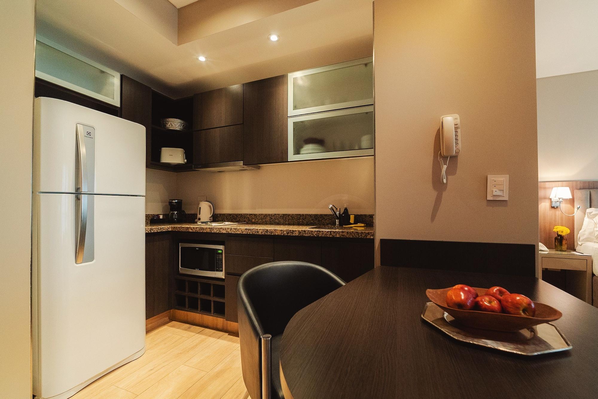 Arc Arenales Studios & Suites Buenos Aires Eksteriør billede